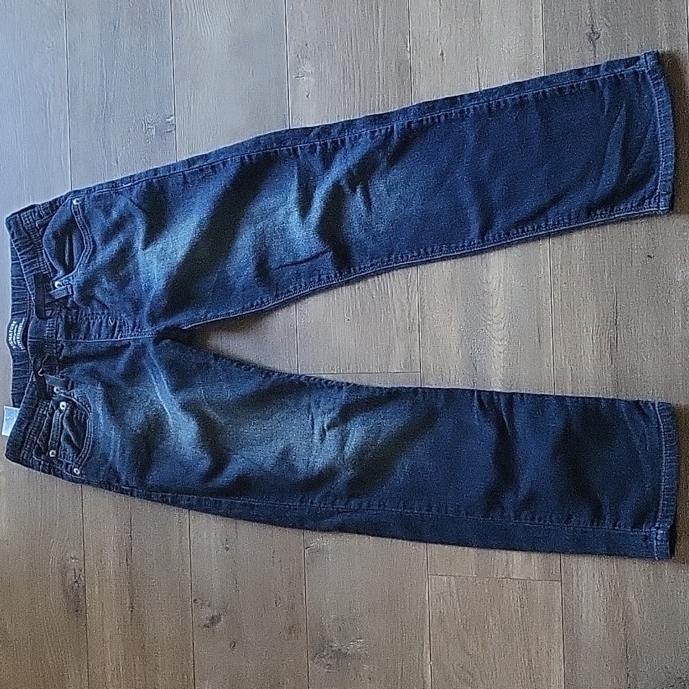 Signature by Levi Strauss Stone Wash Jeans